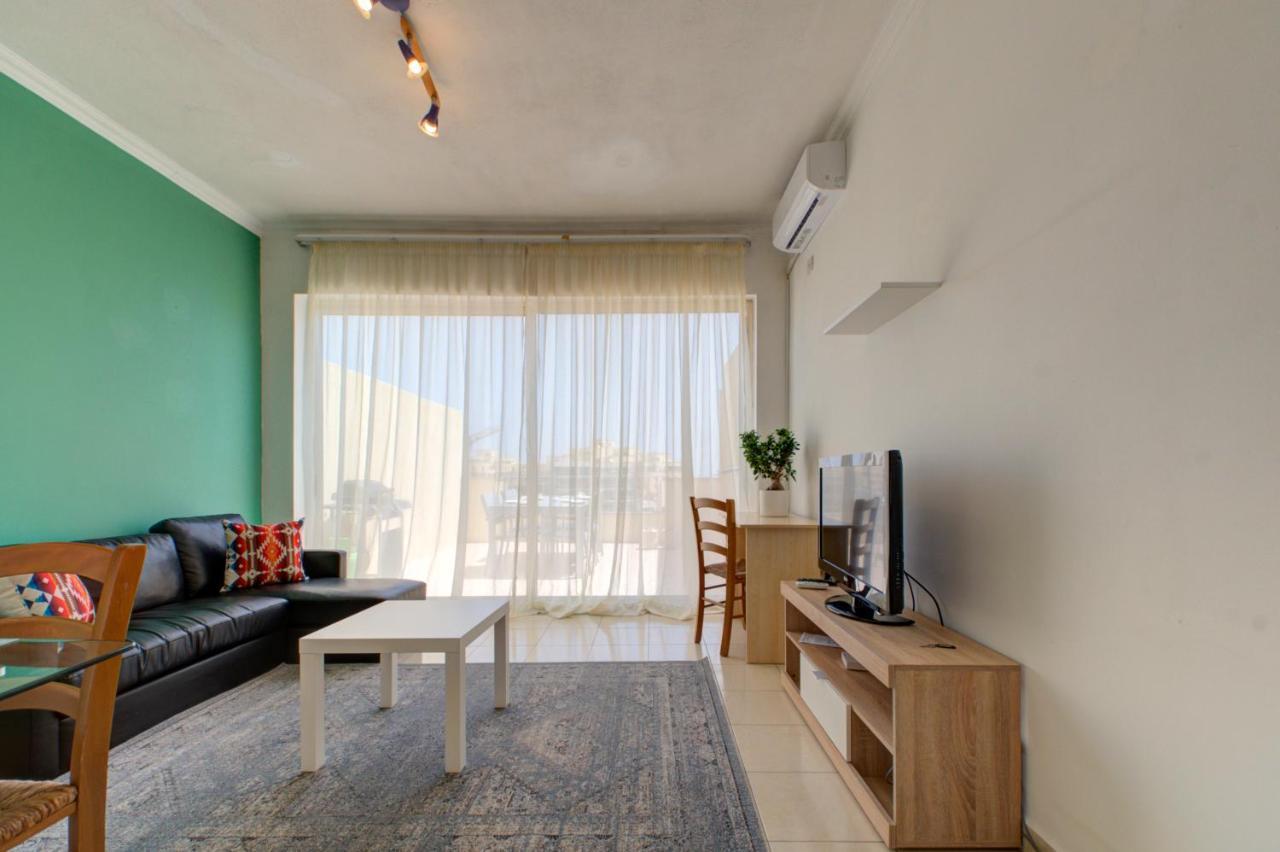 Morina Court - Seaview Apartments And Penthouse In St Julians By Shortletsmalta Сент Джулианс Экстерьер фото