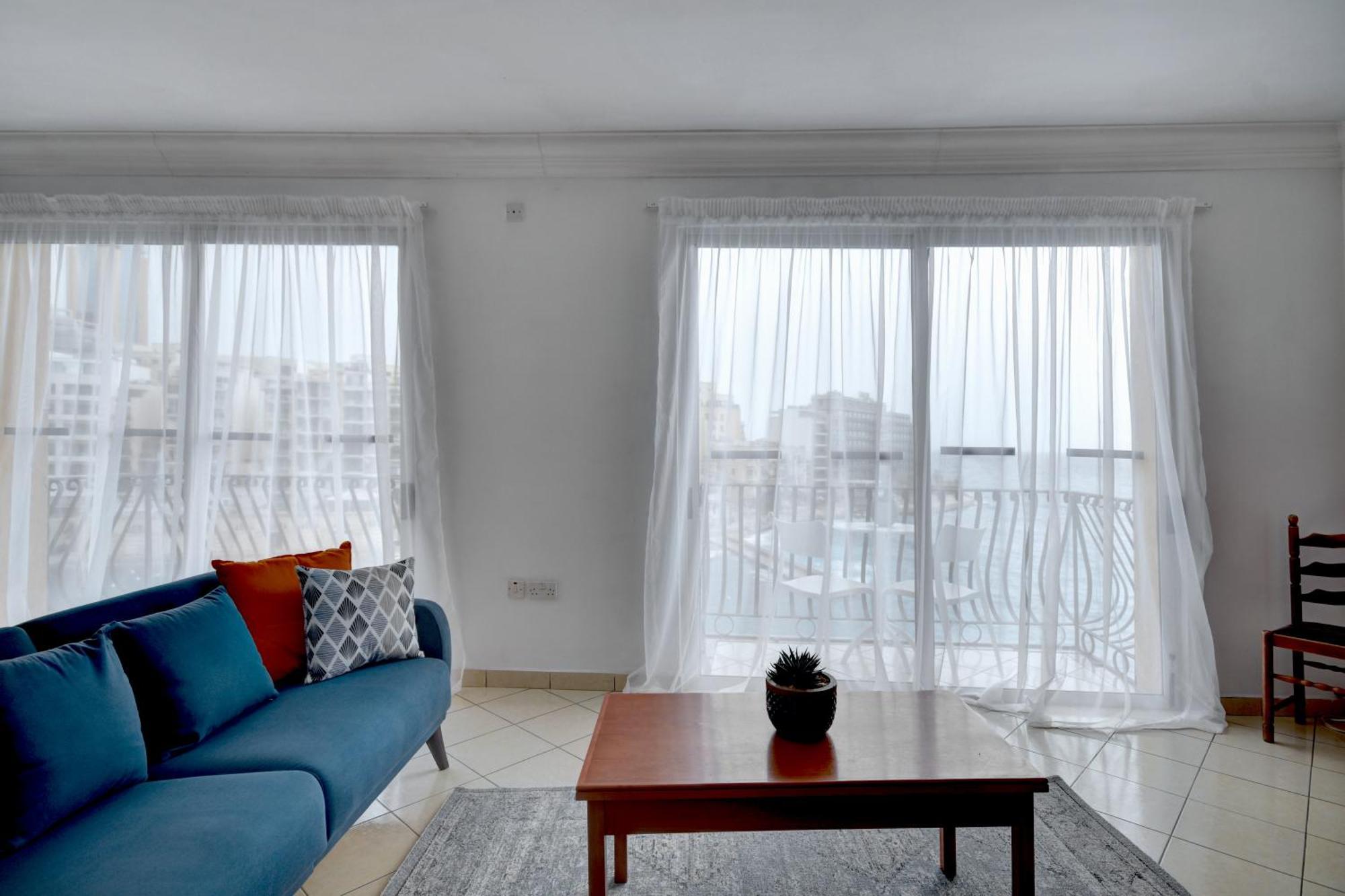 Morina Court - Seaview Apartments And Penthouse In St Julians By Shortletsmalta Сент Джулианс Экстерьер фото